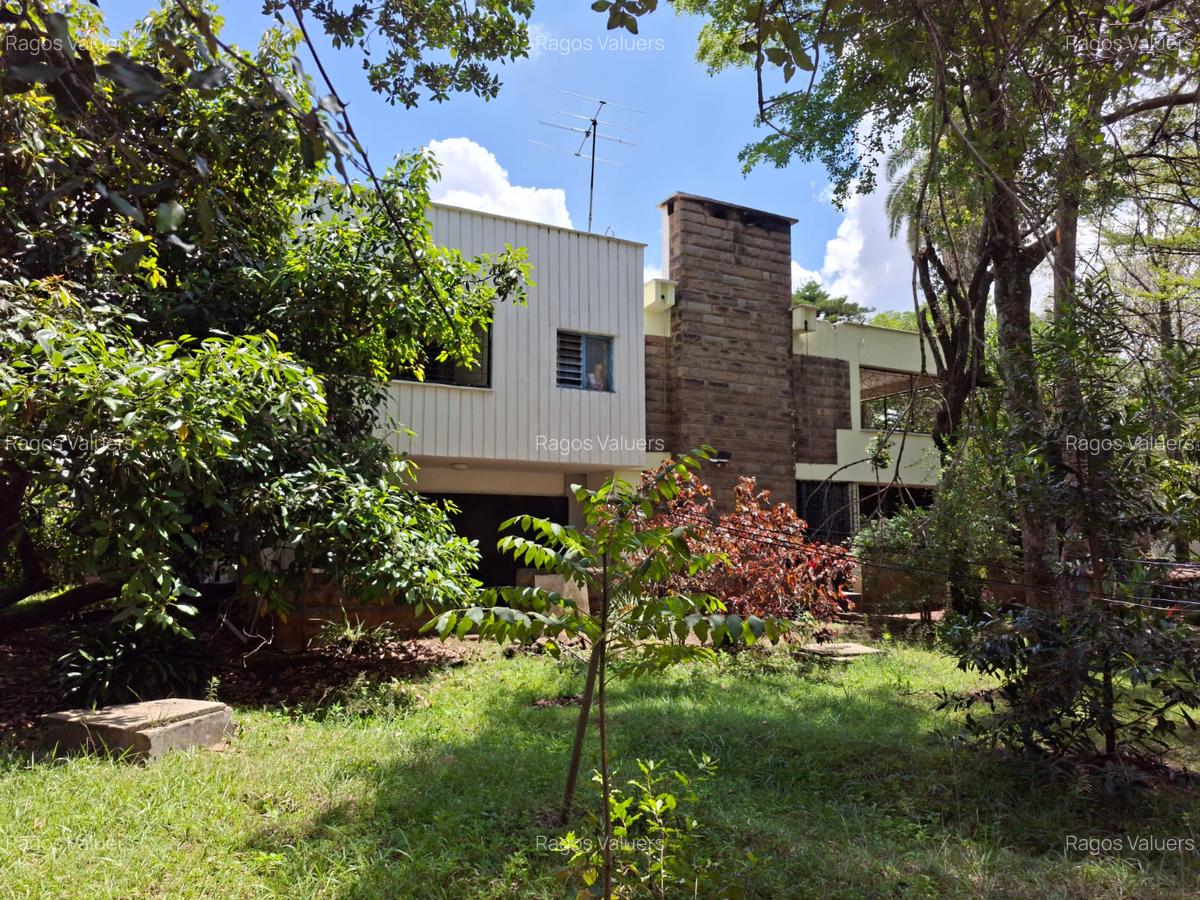 5 Bed House with En Suite at Karen Plains - 5