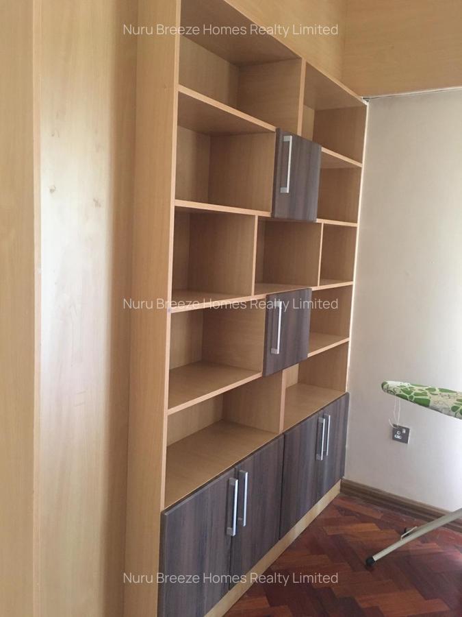 5 Bed Townhouse with En Suite in Lavington - 9
