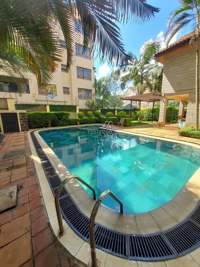 3 Bed Apartment with En Suite in Lavington - 2