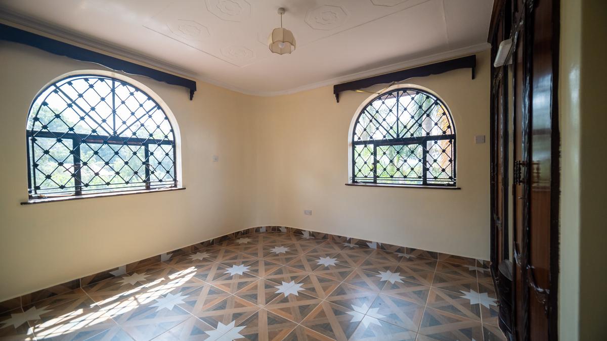 5 Bed House with En Suite in Thika - 11