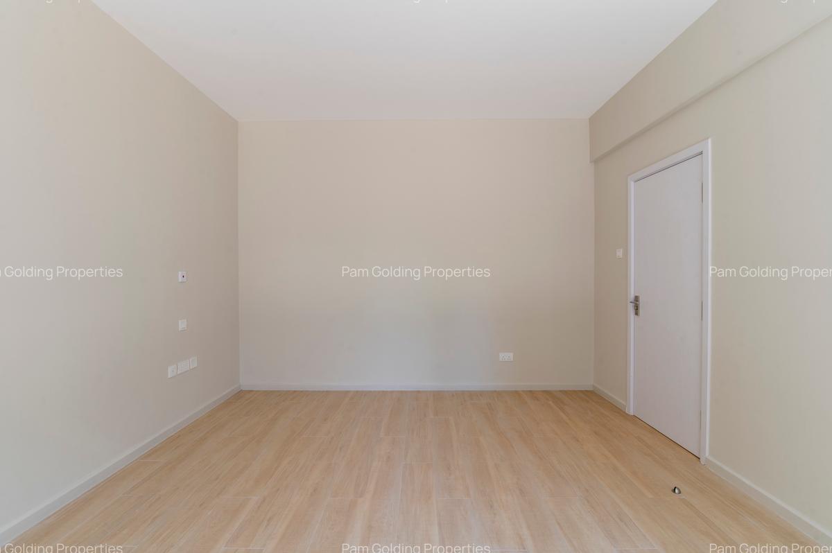 6 Bed Townhouse with En Suite at Shanzu Road - 10