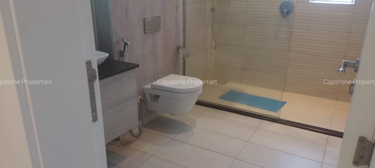 Serviced 1 Bed Apartment with En Suite in Westlands Area - 12