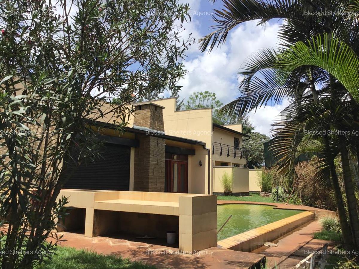 4 Bed House with En Suite in Runda - 4