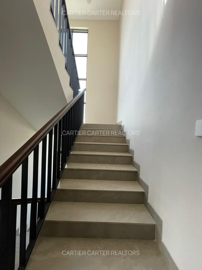 4 Bed Apartment with Staff Quarters in Langata - 15