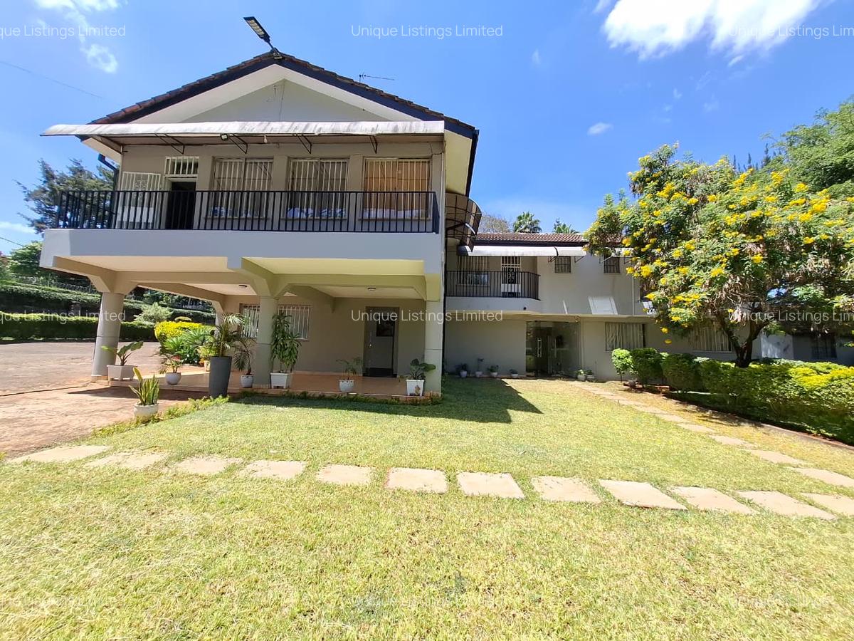 5 Bed House with En Suite in Nyari - 10