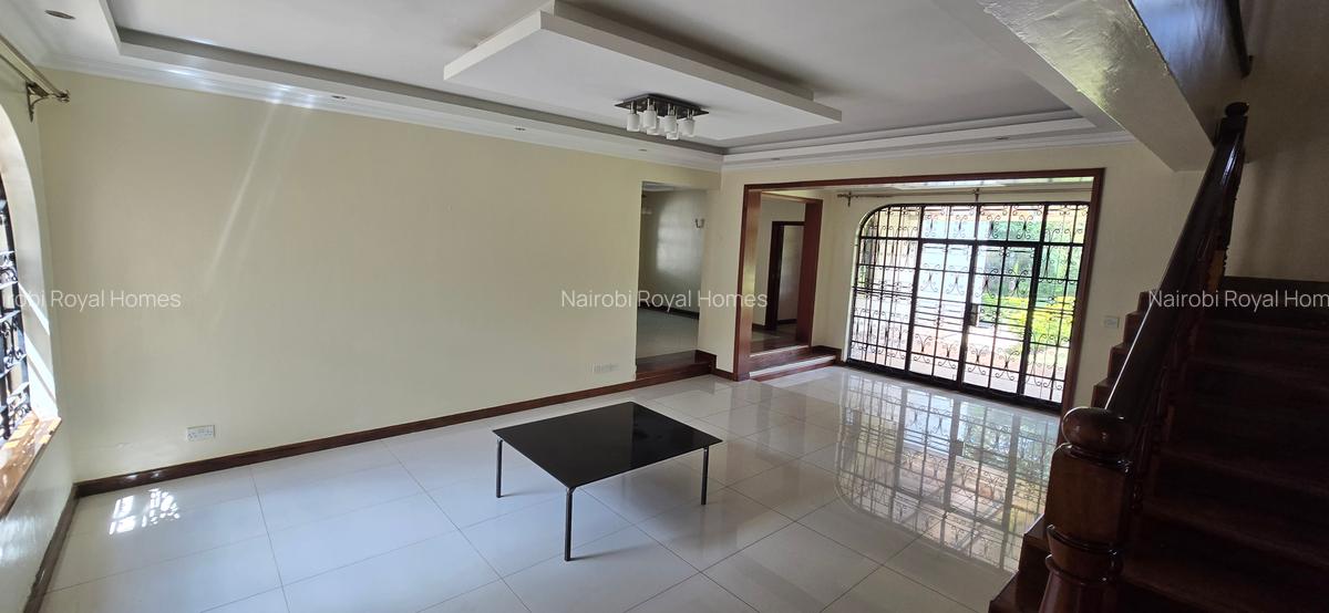 4 Bed Townhouse with En Suite at Lavington Green - 5