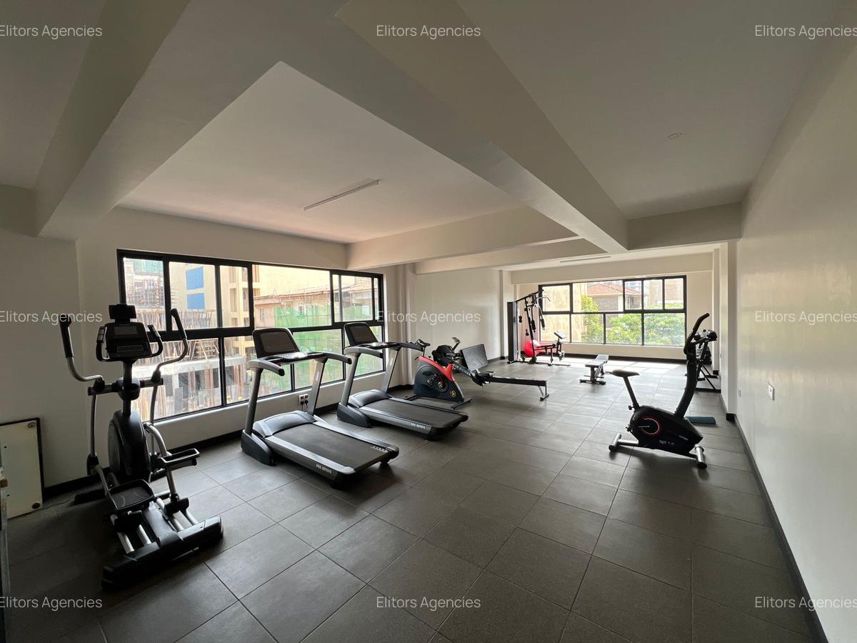 3 Bed Apartment with En Suite at Parklands Road - 20