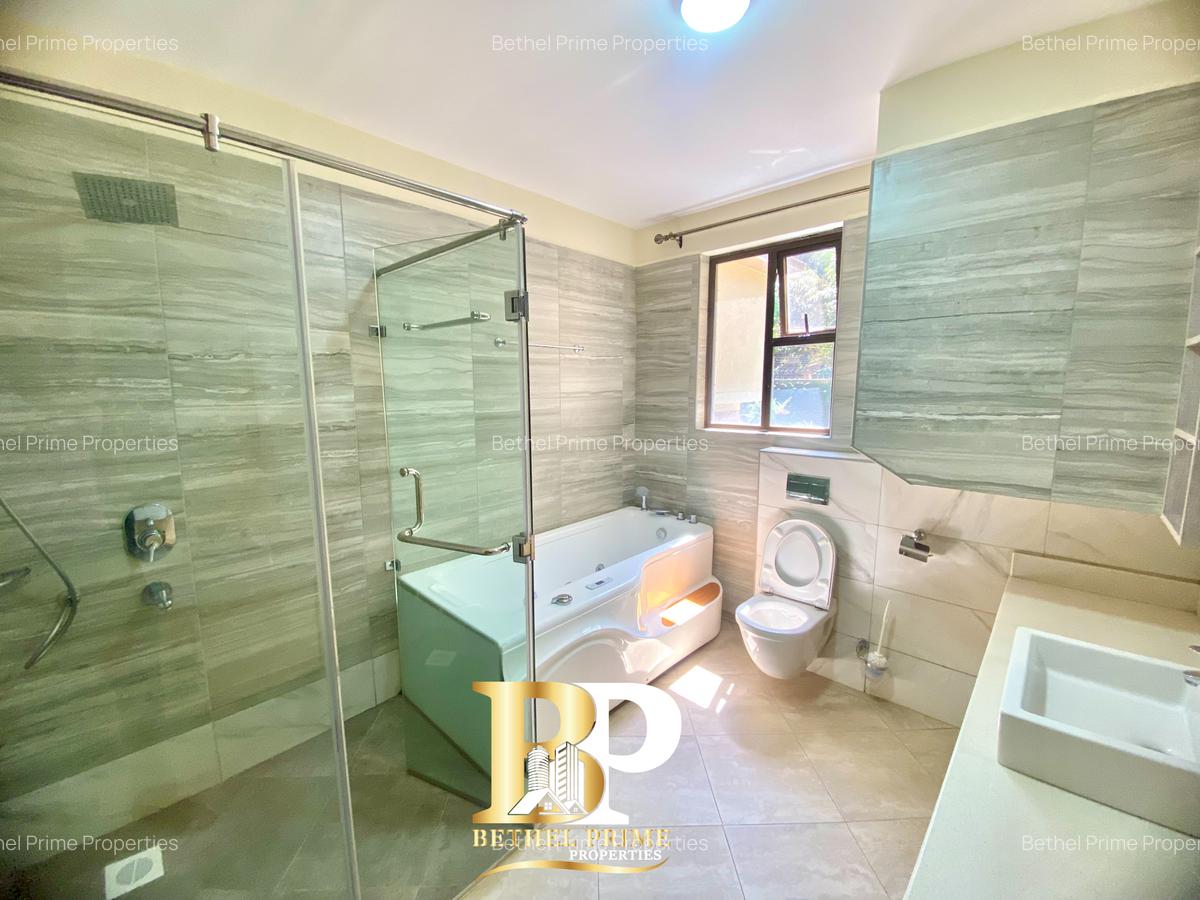 5 Bed Townhouse with En Suite in Lavington - 8