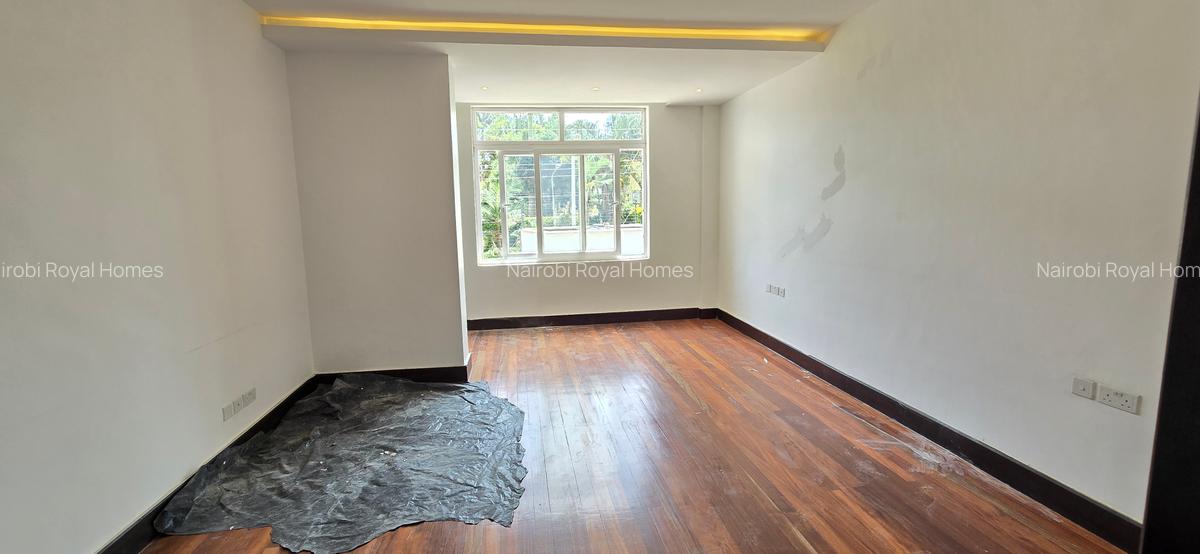 5 Bed House with En Suite at Runda Road - 19