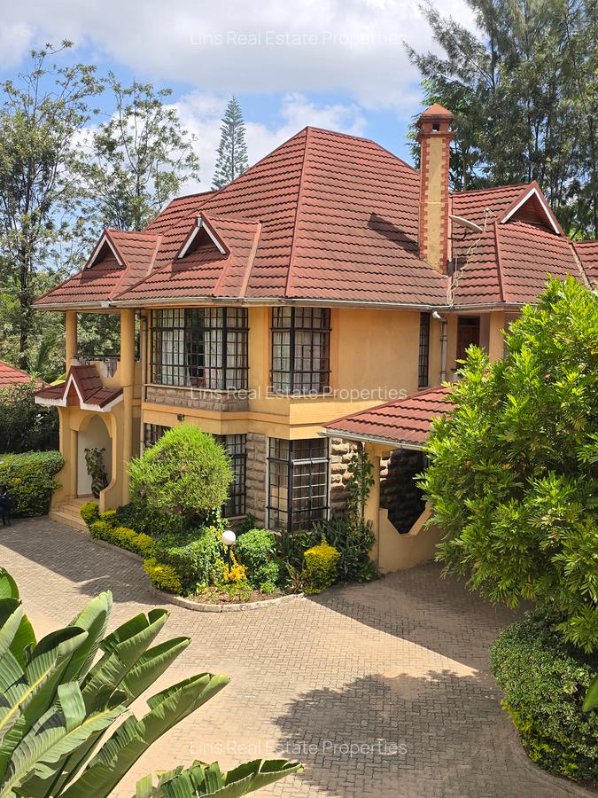 5 Bed Townhouse with En Suite in Lavington - 1