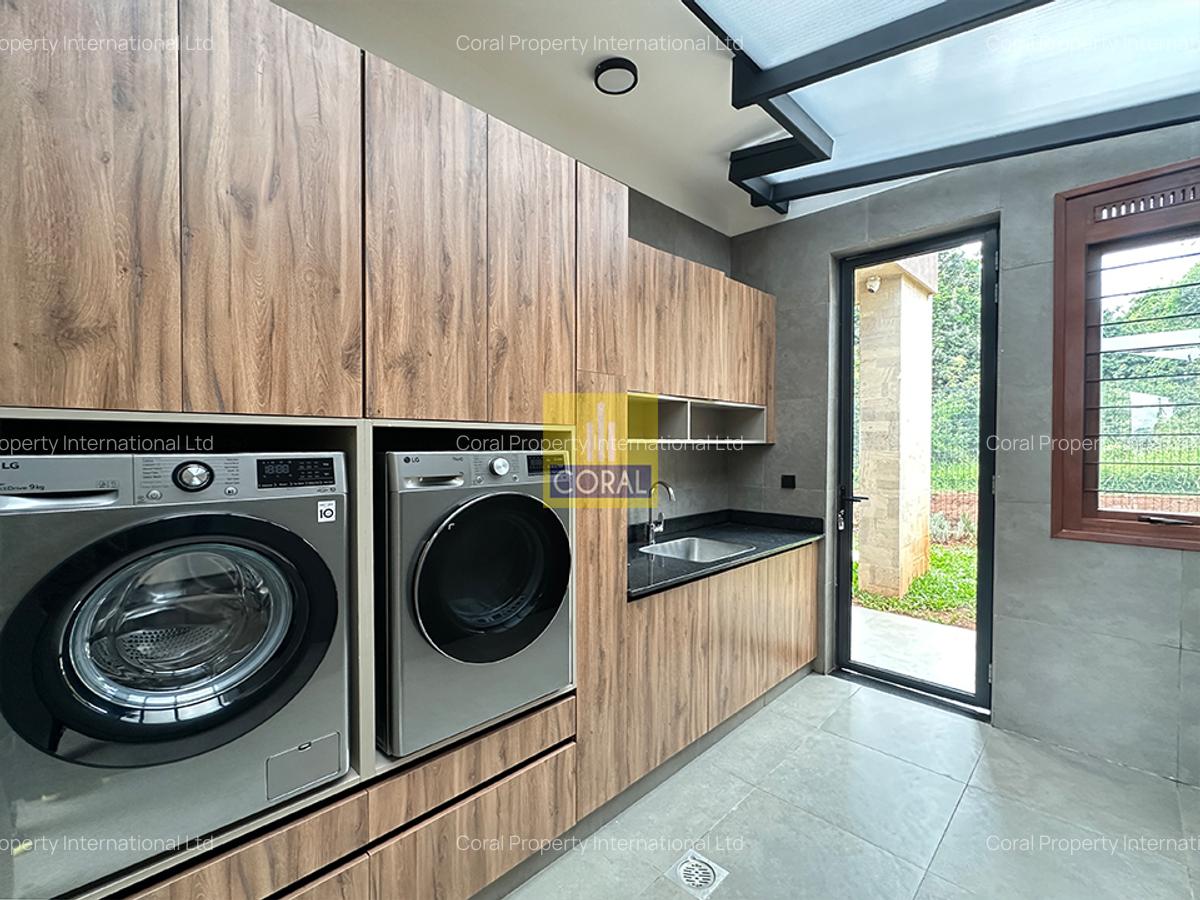 4 Bed Townhouse in Runda - 18