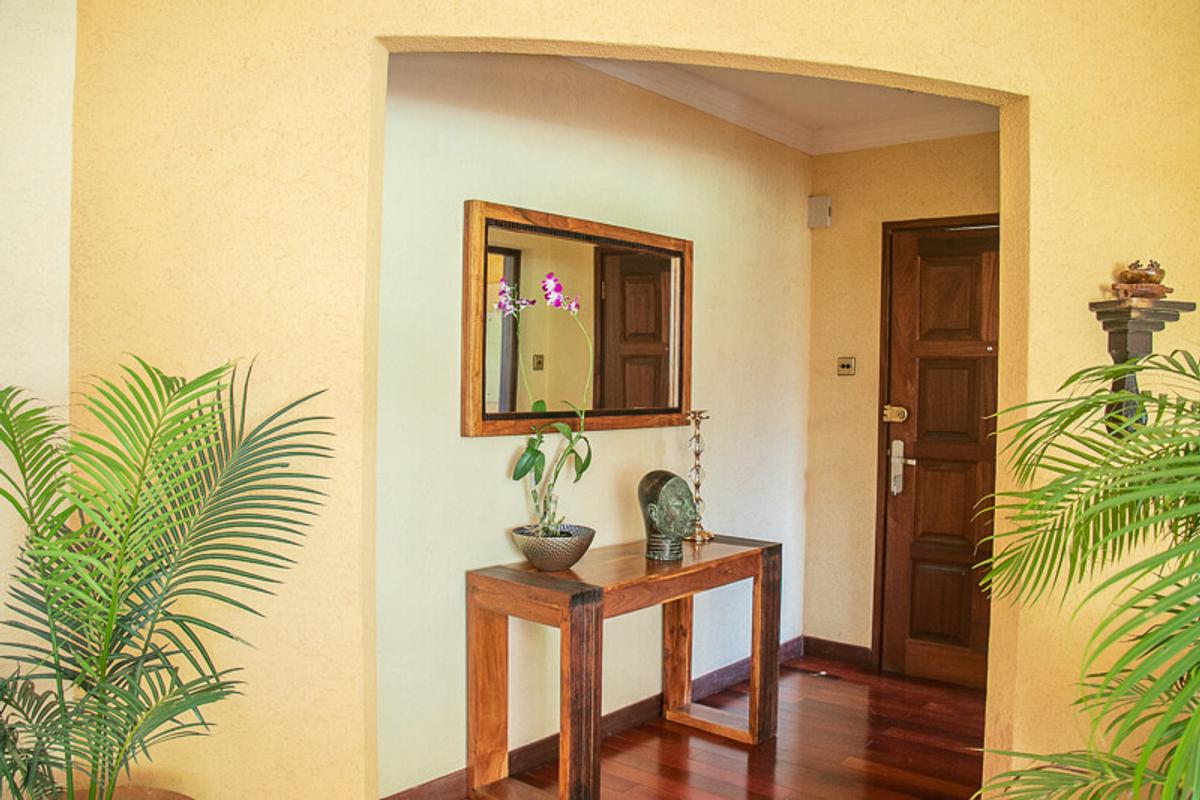 3 Bed Townhouse with Swimming Pool in Westlands Area - 18