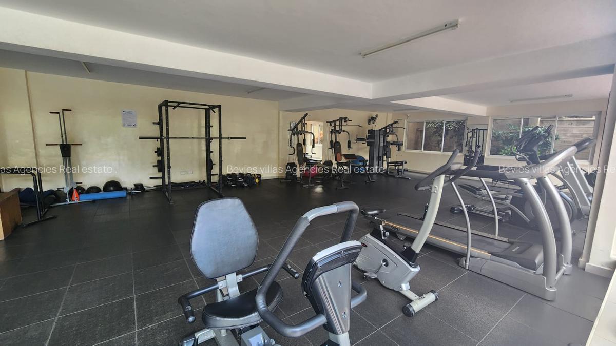 4 Bed Apartment with En Suite in Westlands Area - 13