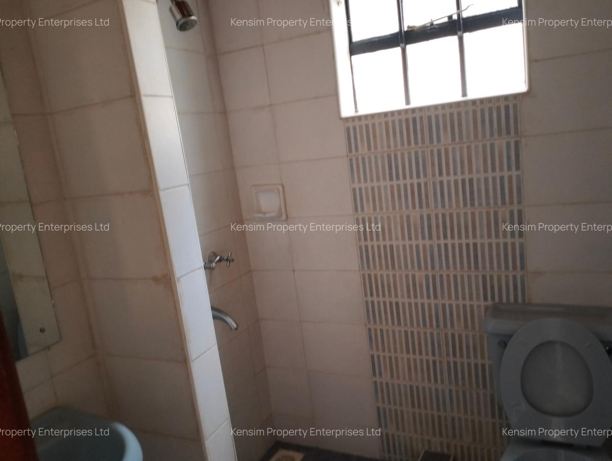 5 Bed Townhouse with En Suite in Lavington - 11