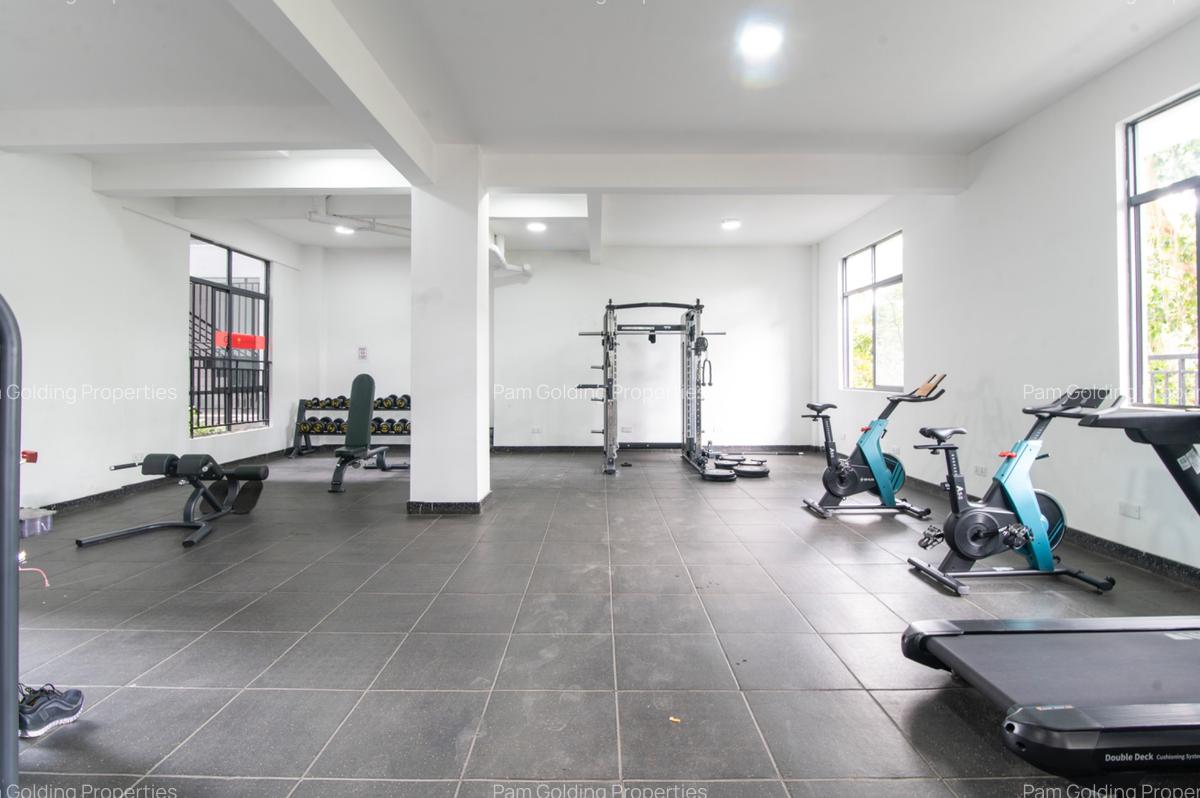 2 Bed Apartment with En Suite in Riverside - 18