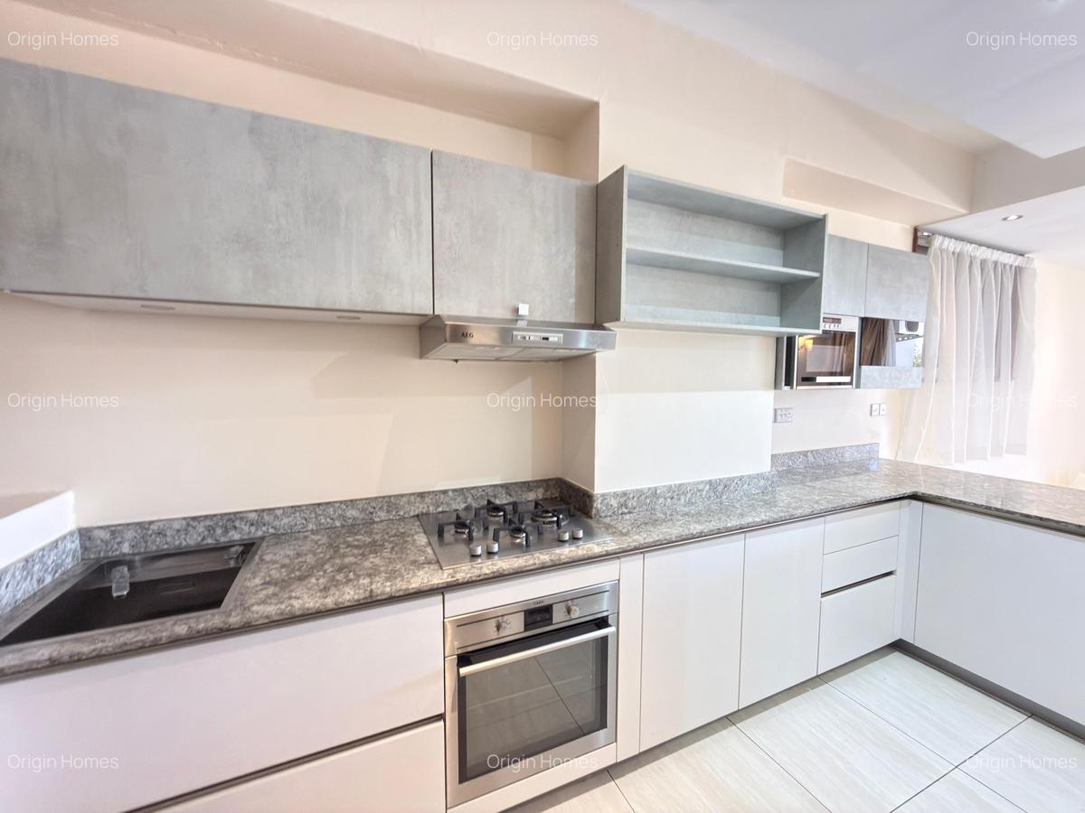 2 Bed Apartment with En Suite at Spring Valley - 4