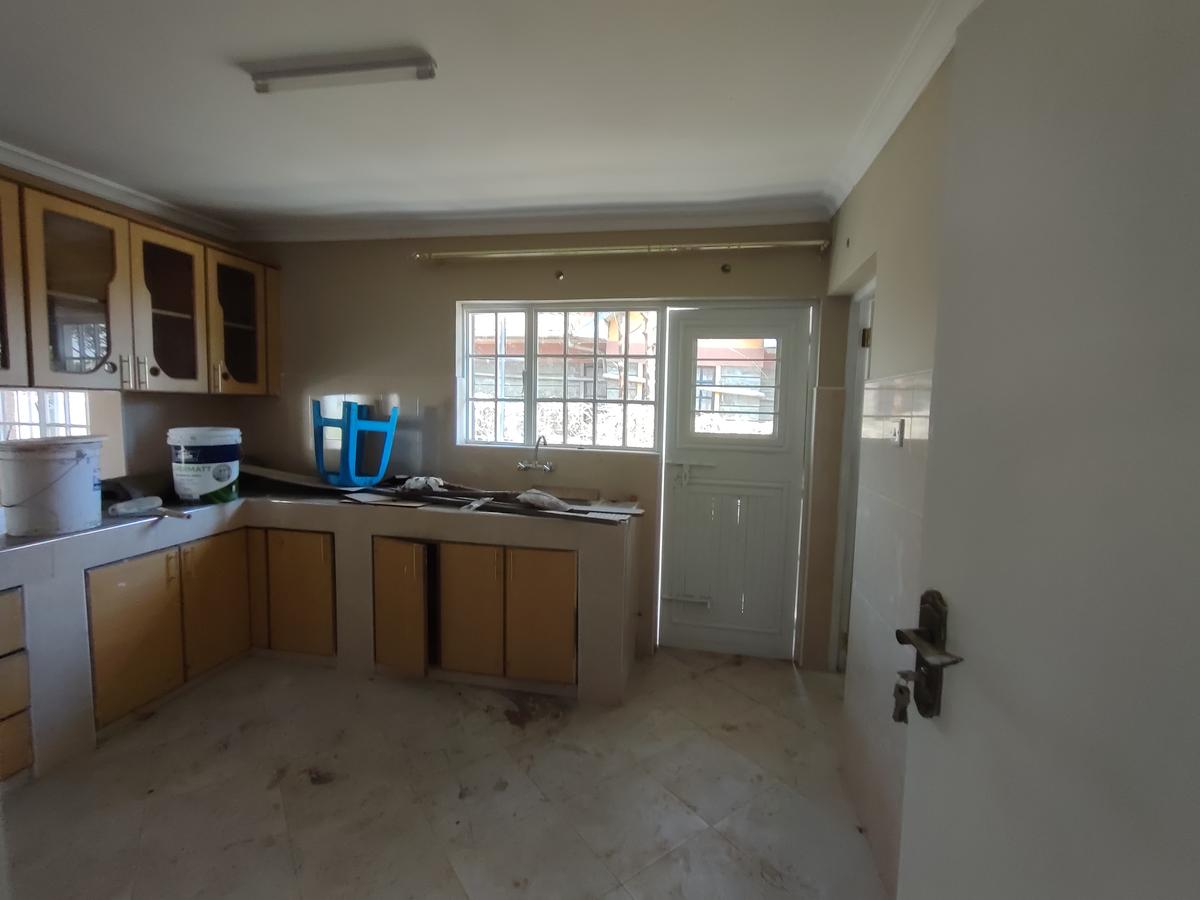 3 Bed House with En Suite in Ngong - 2