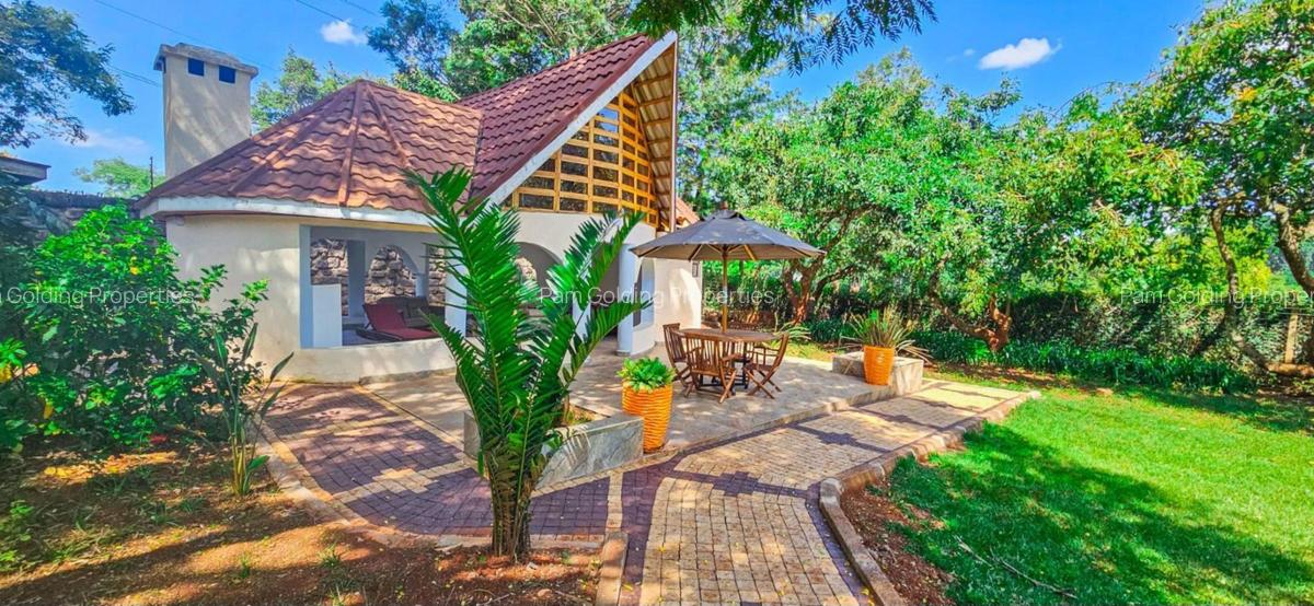 2 Bed House with En Suite in Karen - 1