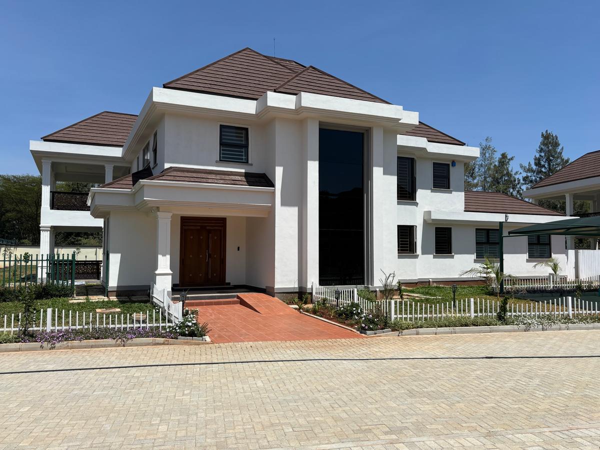 4 Bed House with En Suite in Karen - 1