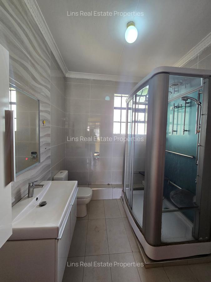 4 Bed Townhouse with En Suite in Lavington - 11