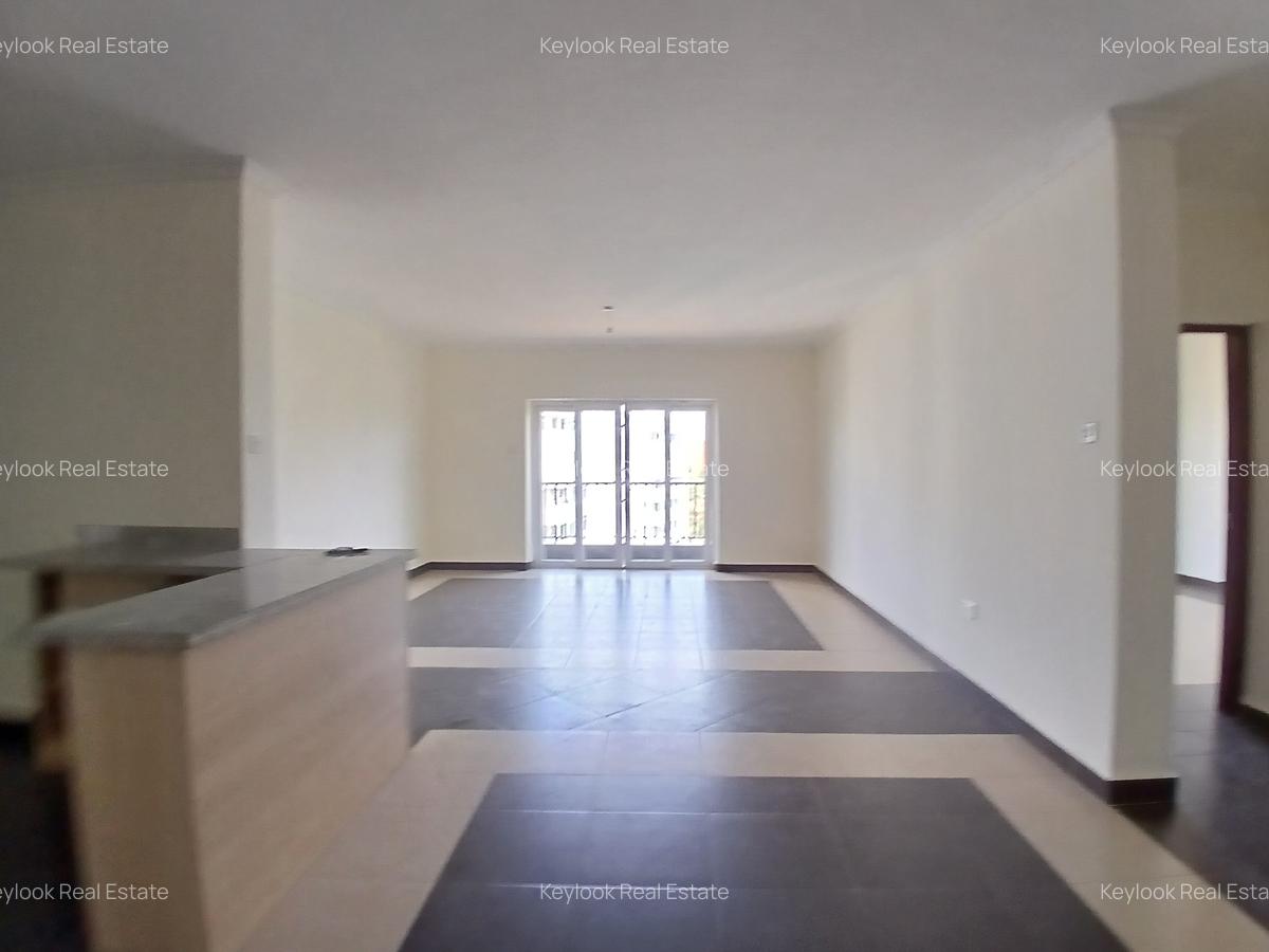2 Bed Apartment with En Suite at Lavington - 10