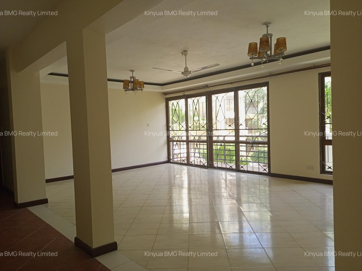 Serviced 3 Bed Apartment with En Suite in Nyali Area - 9