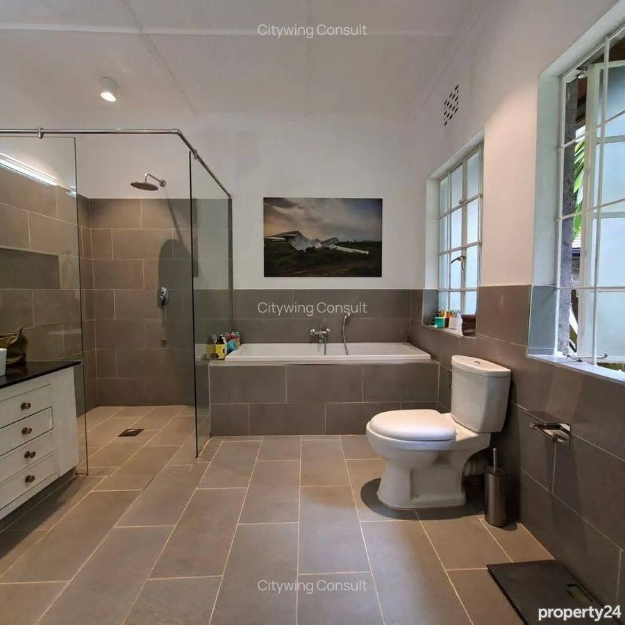 3 Bed Townhouse with En Suite at Kyuna - 12