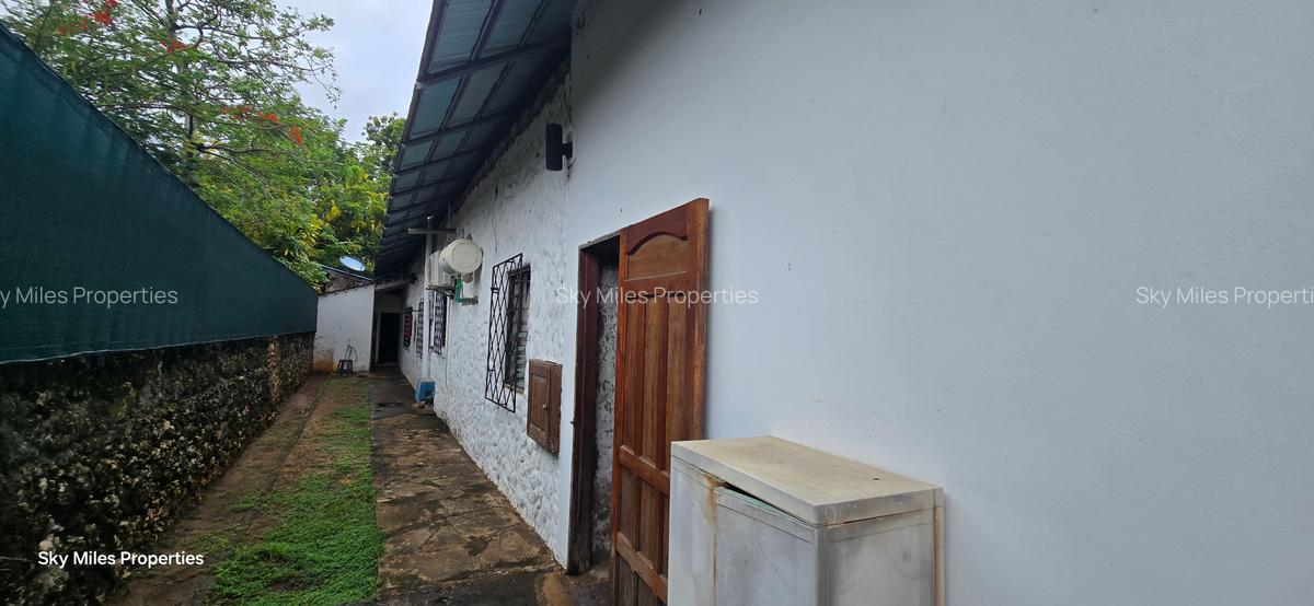 2 Bed Villa with En Suite at Mtwapa La-Marina - 12