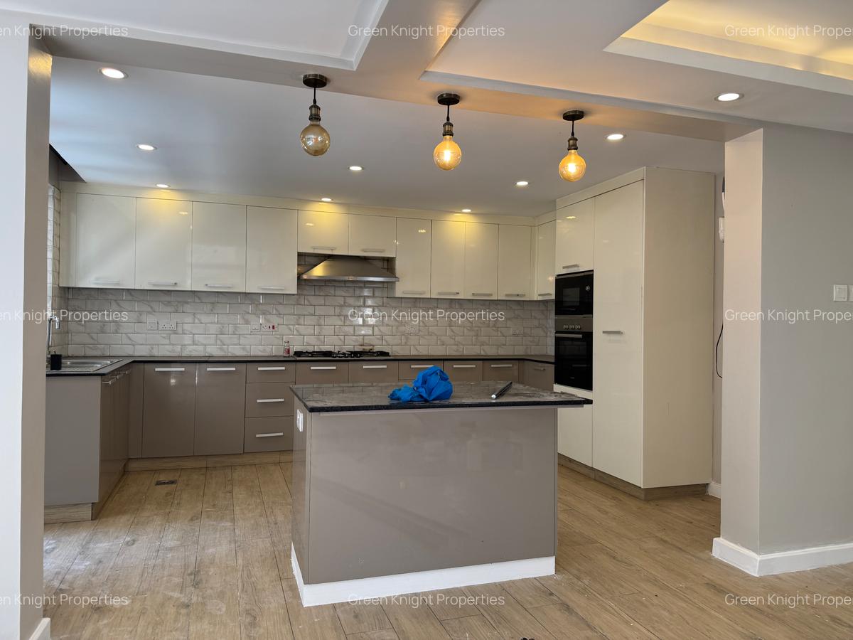 Serviced 3 Bed Apartment with En Suite in Lavington - 5