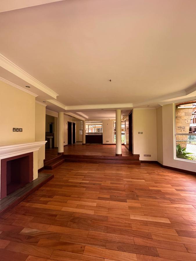 5 Bed Townhouse with En Suite at Owashika Road - 3