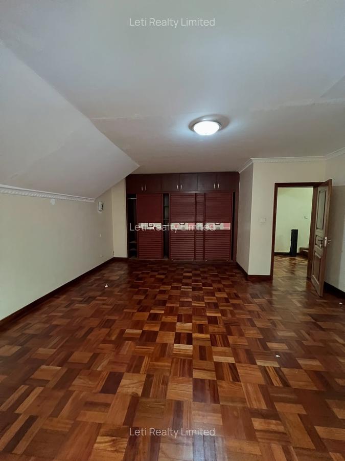 5 Bed Townhouse with En Suite in Kileleshwa - 7