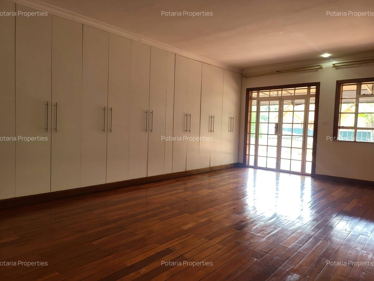 4 Bed House with Swimming Pool in Runda - 13