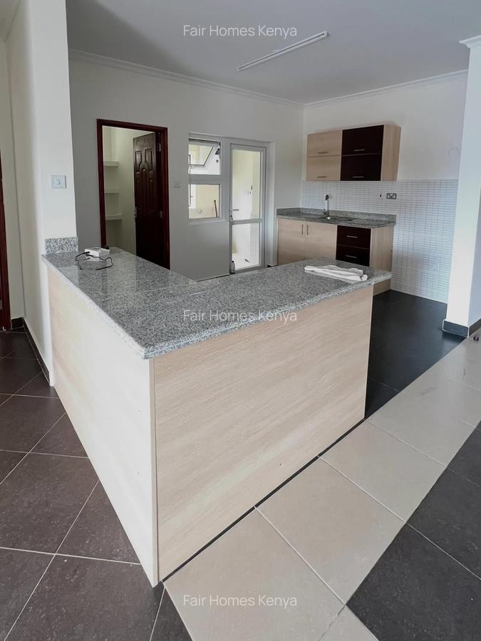 5 Bed Townhouse with En Suite at Lavington Green - 19