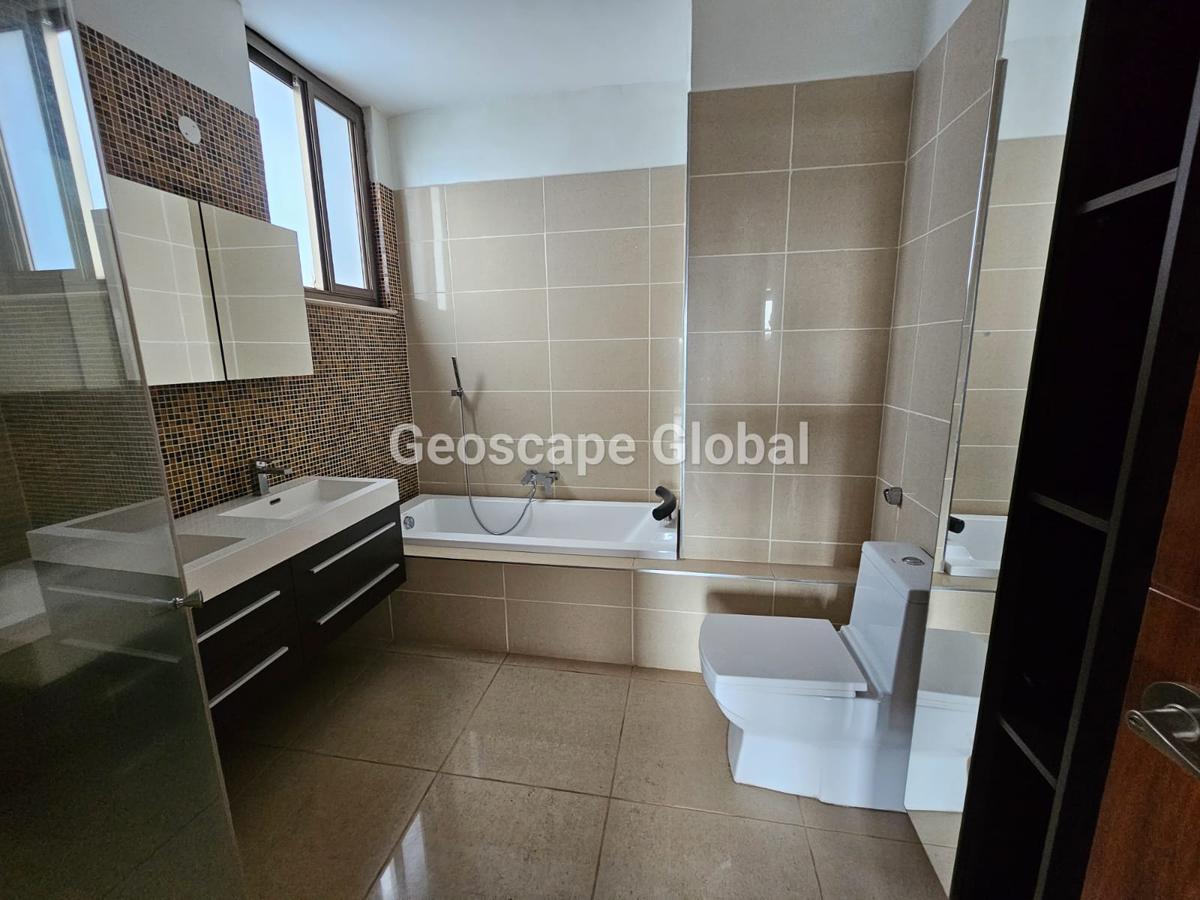 3 Bed Apartment with En Suite in Muthaiga - 14