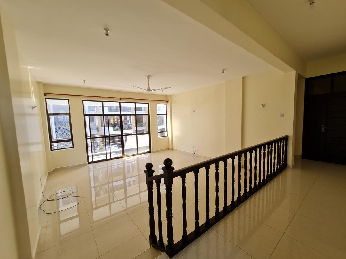 3 Bed Apartment with En Suite in Nyali Area - 3