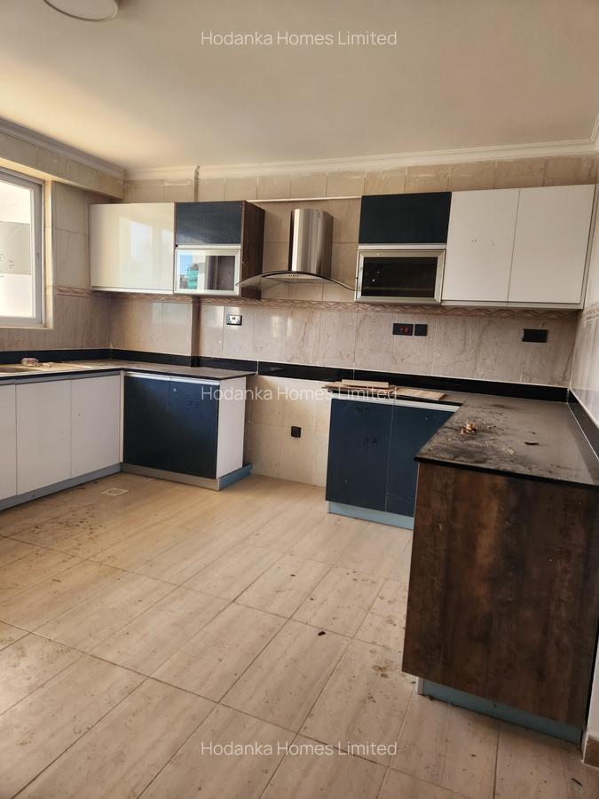 5 Bed Apartment with En Suite at Kilimani - 4