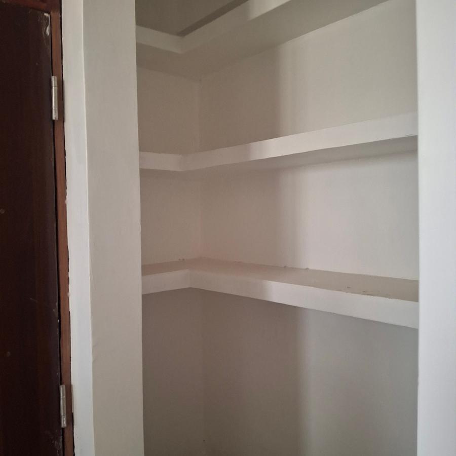 Serviced 3 Bed Apartment with En Suite at Mombasa Cbd - 2