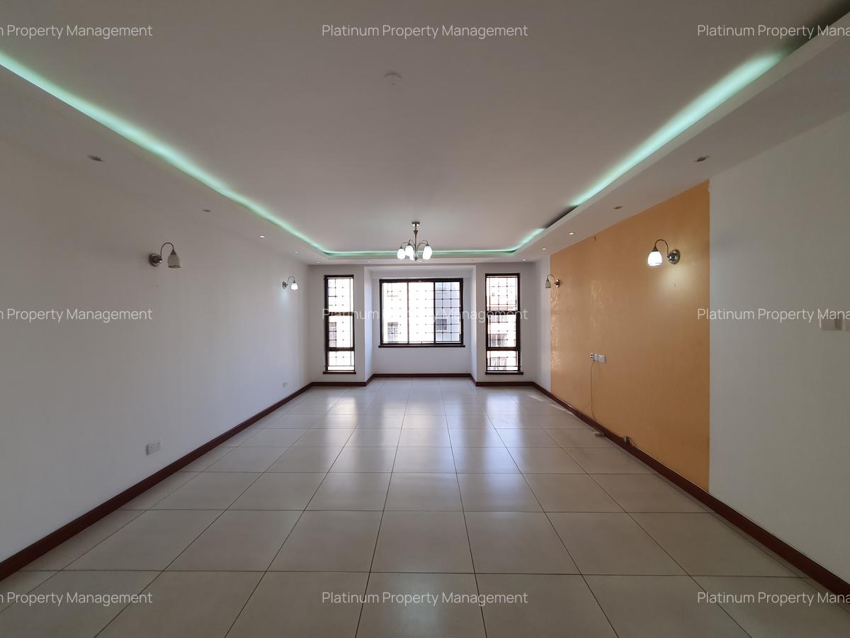 3 Bed Apartment with En Suite in Parklands - 3