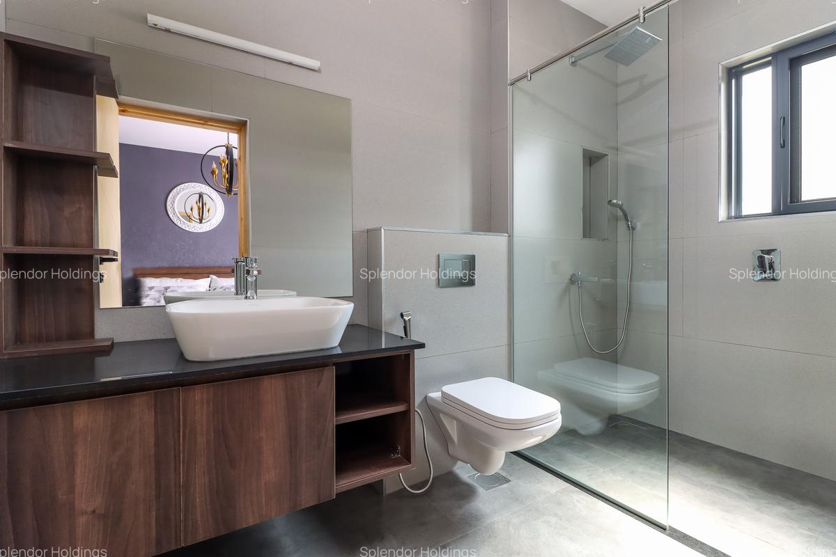 4 Bed Townhouse with En Suite in Langata - 15