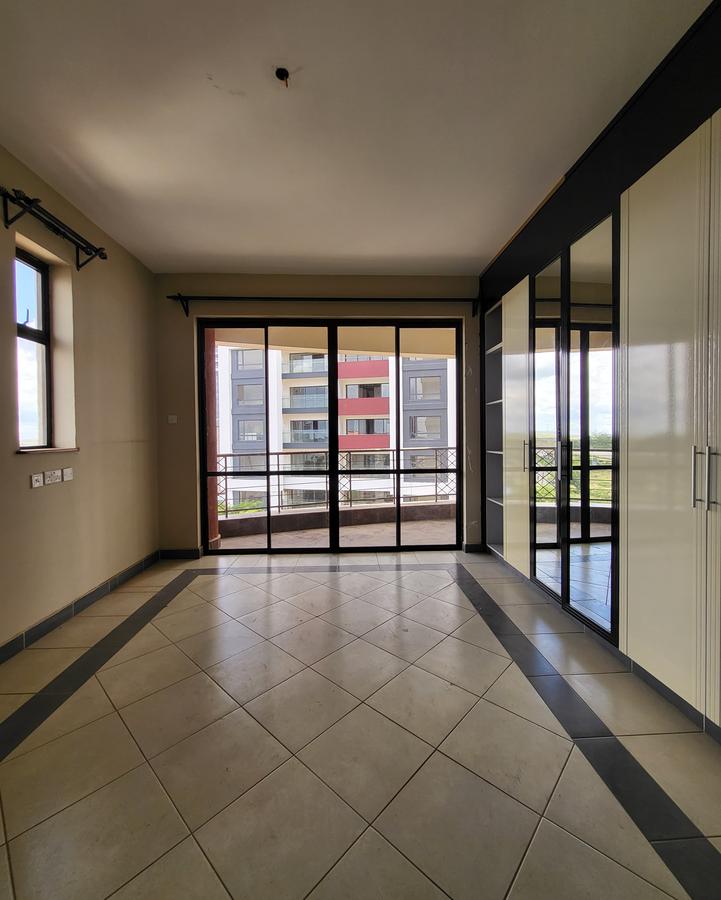 3 Bed Apartment with En Suite in South C - 4