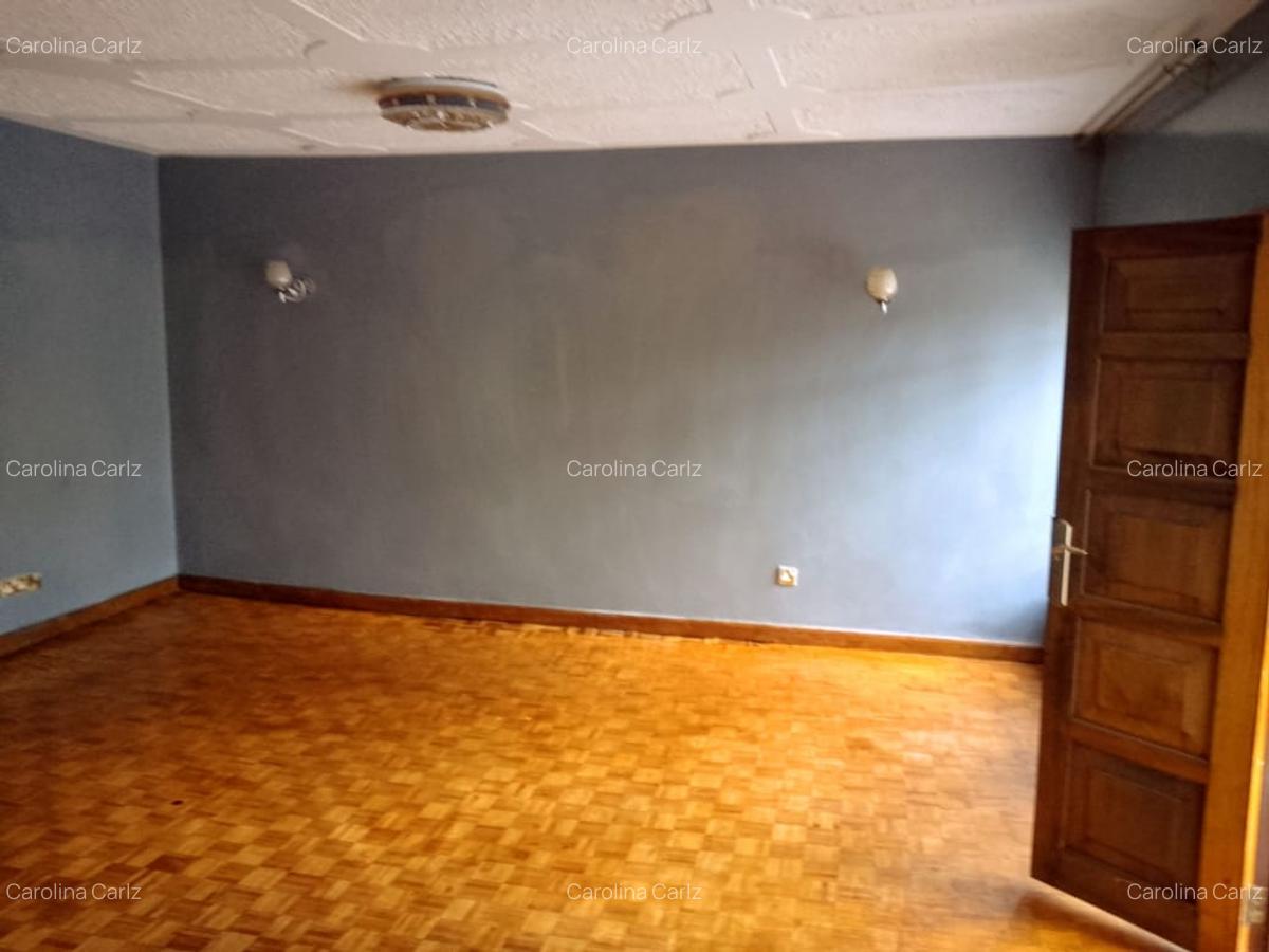 4 Bed Townhouse with En Suite at Parklands - 6