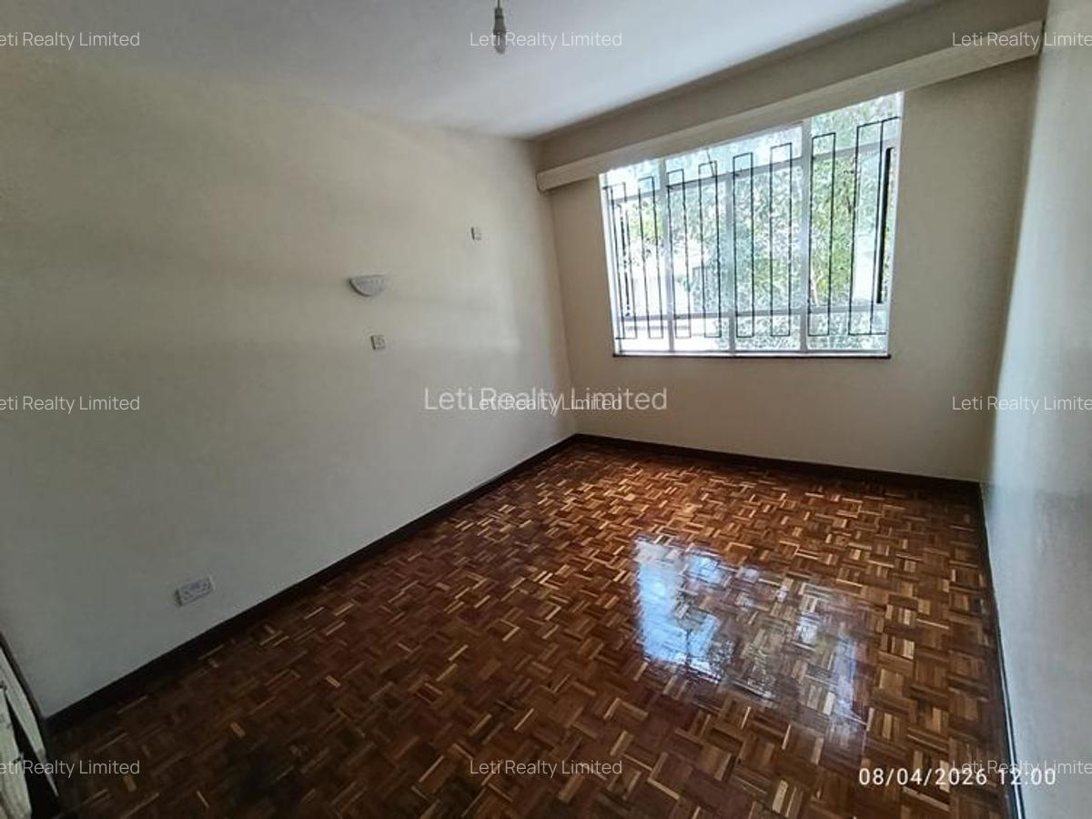 5 Bed Townhouse with En Suite in Kilimani - 4