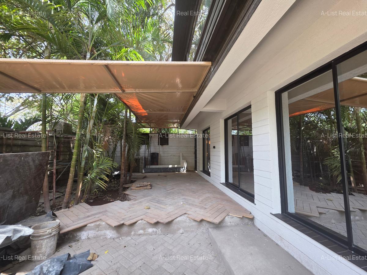 3 Bed Townhouse with En Suite in Gigiri - 3