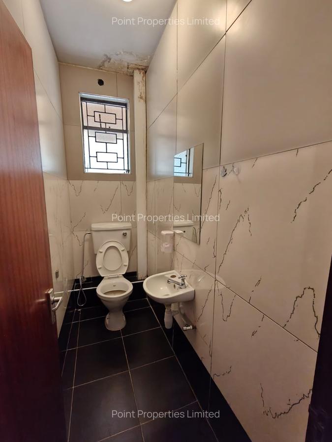 6 Bed Villa with En Suite in Karen - 8