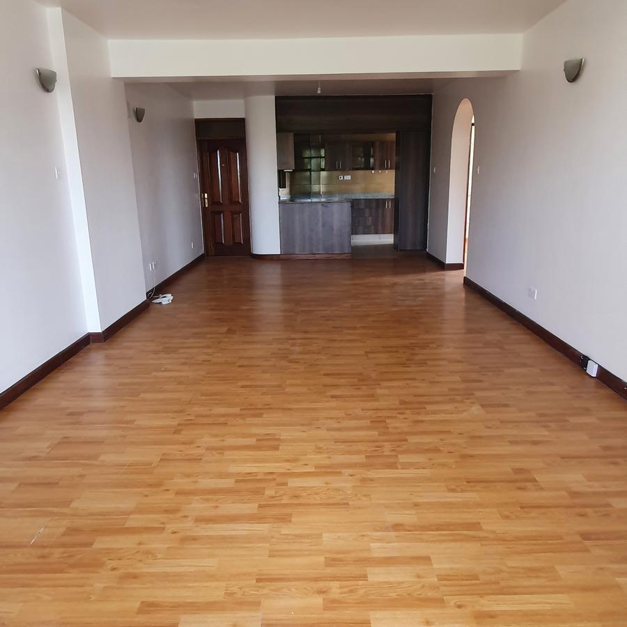 2 Bed Apartment with En Suite at Lavington - 5