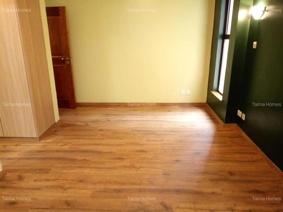 3 Bed Apartment with En Suite at Off Rhapta Road - 12