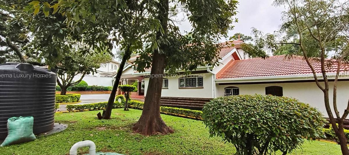 4 Bed House with En Suite at Rosslyn - 1