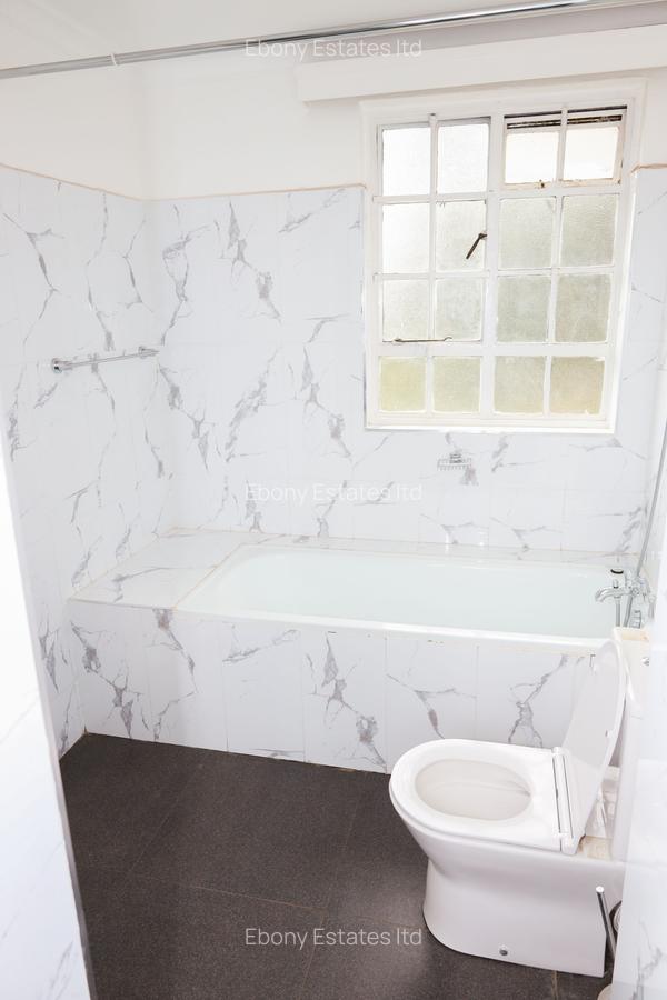 3 Bed Apartment with En Suite in Muthaiga - 17