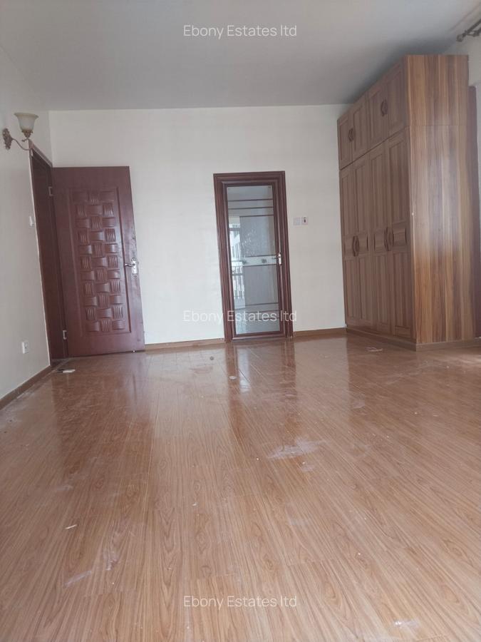3 Bed Apartment with En Suite in Lavington - 7