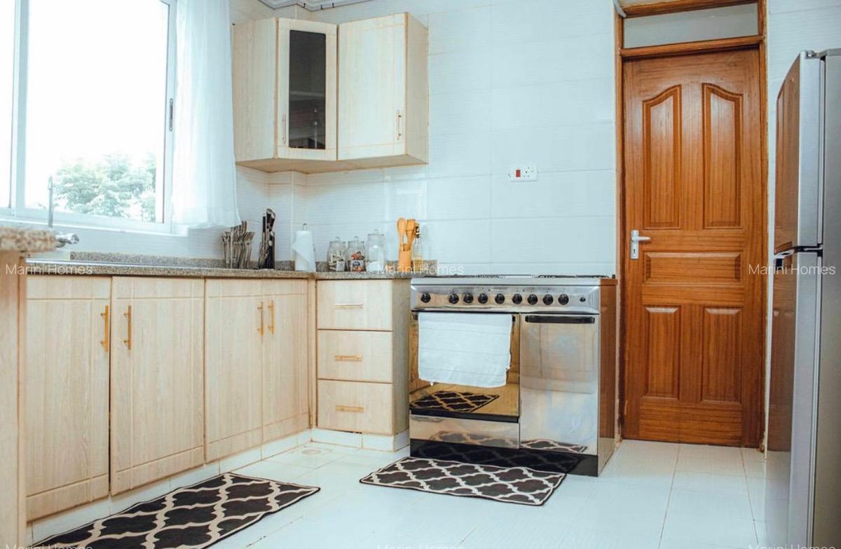 Serviced 3 Bed Apartment with En Suite in Westlands Area - 7
